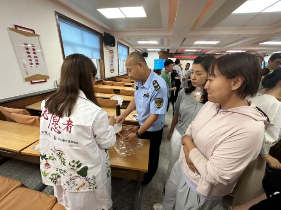 北京東直門中醫院、東城區代掛預約專家號，使您省去諸多麻煩的簡單介紹