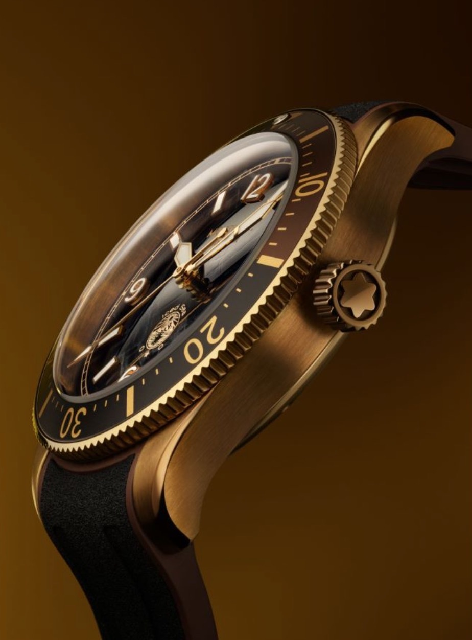 当钟表与奇迹上的新作遇上新材质腕间时计焕发鲜明个性