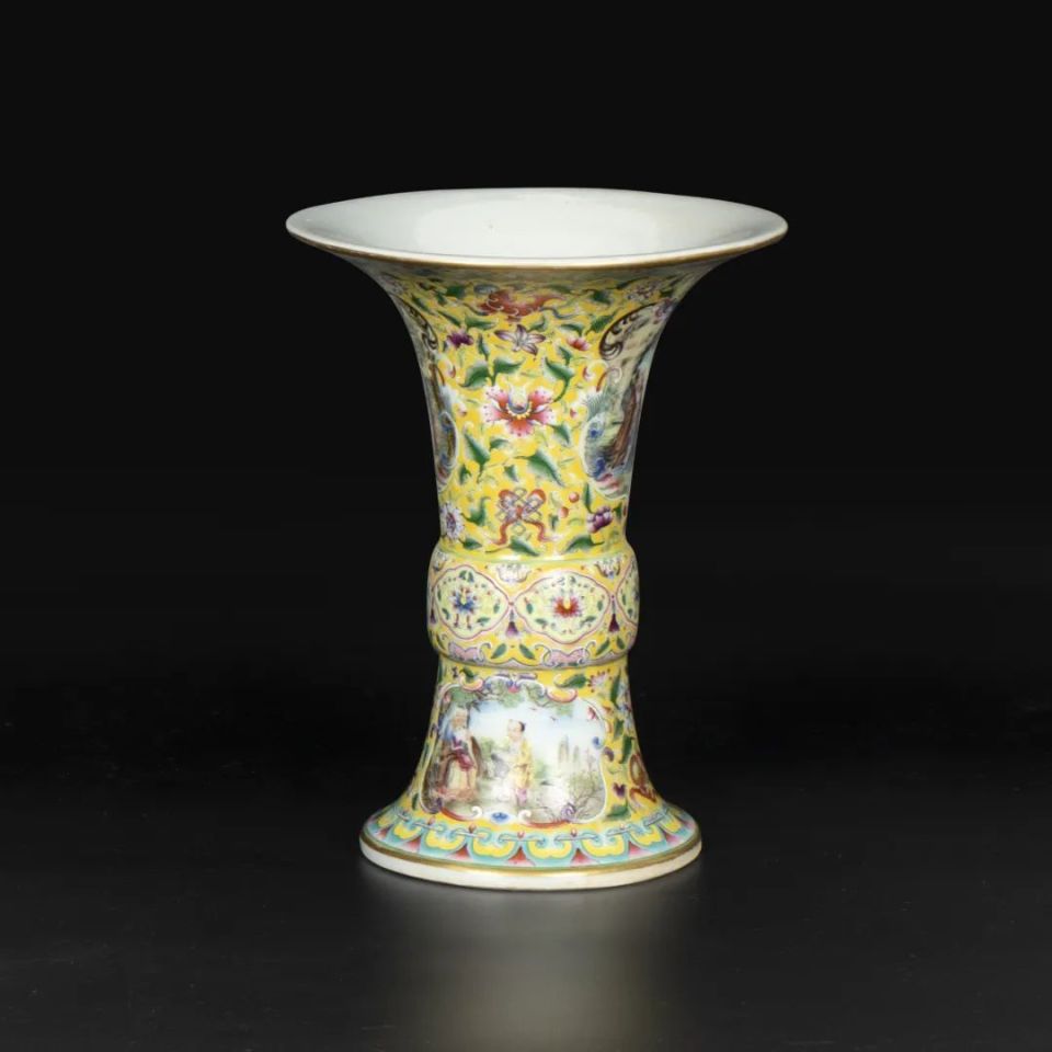 瓷中画卷——乾隆年制粉彩开光人物花卉纹花觚-腾讯新闻