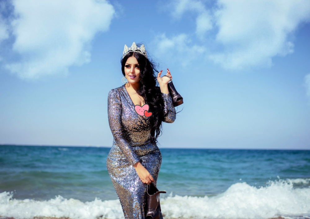 21日报道,4月18日,29岁的埃及大码模特兼网红萨尔玛·埃尔希米(salma