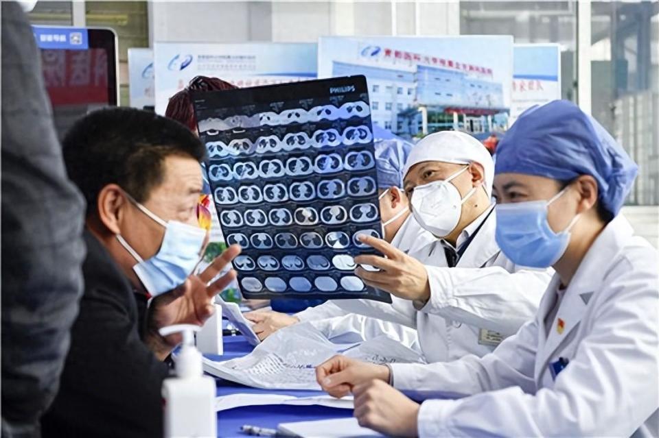 终结结核病流行进行时我国结核病发病率和死亡率持续下降