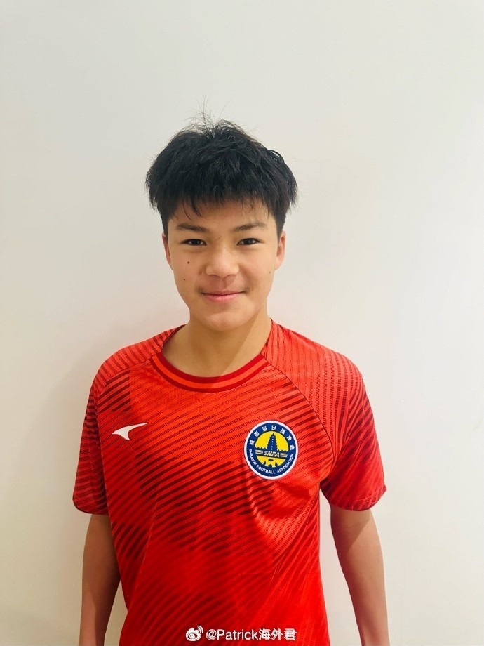 博主：刘凯源本赛季西班牙加泰U16优选联赛首发18次，已打入9球_腾讯新闻