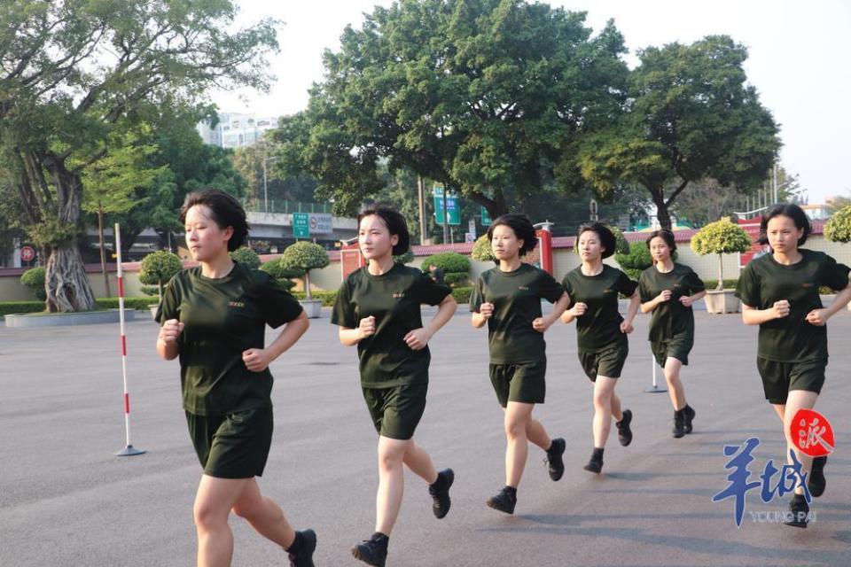 看武警广东总队这群通信女兵的上分之路