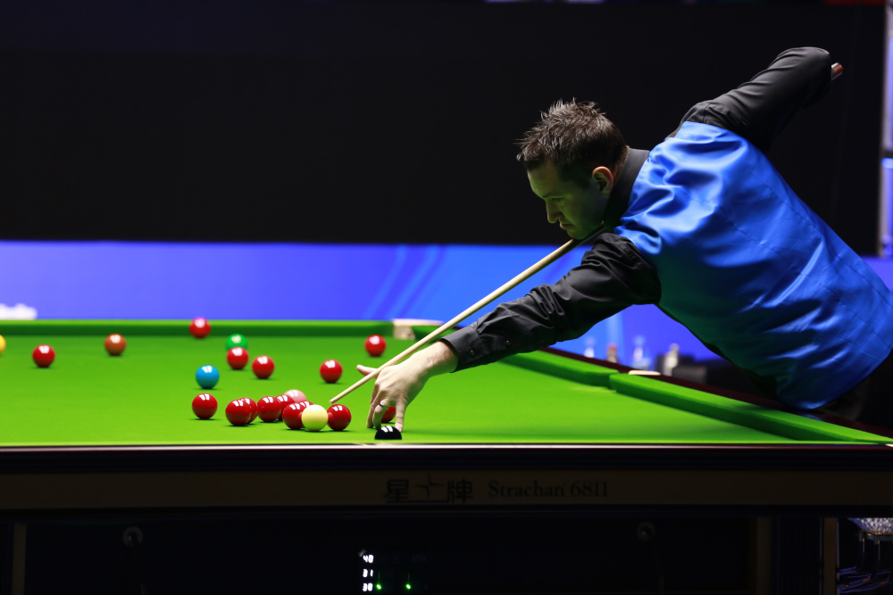 黑马对决汤姆福德四度扳平逆转取胜晋级决赛