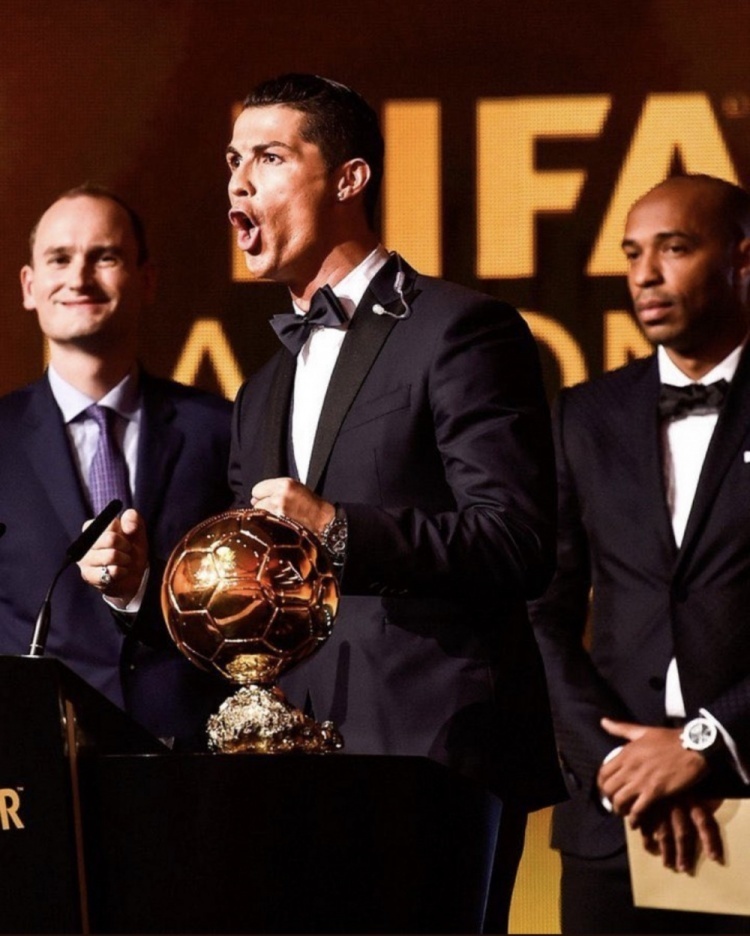 2014金球奖颁奖典礼,c罗"siu!"引全场掌声雷动-腾讯新闻