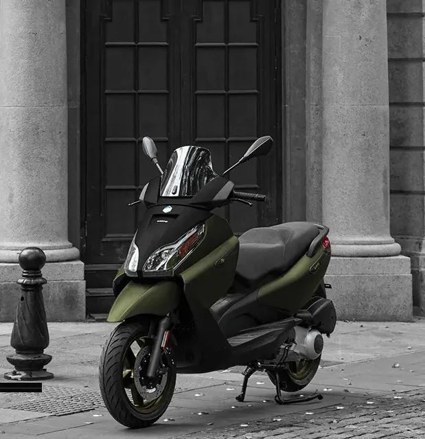 比亚乔x7水冷250四气门大踏板只要16980大家都别活了