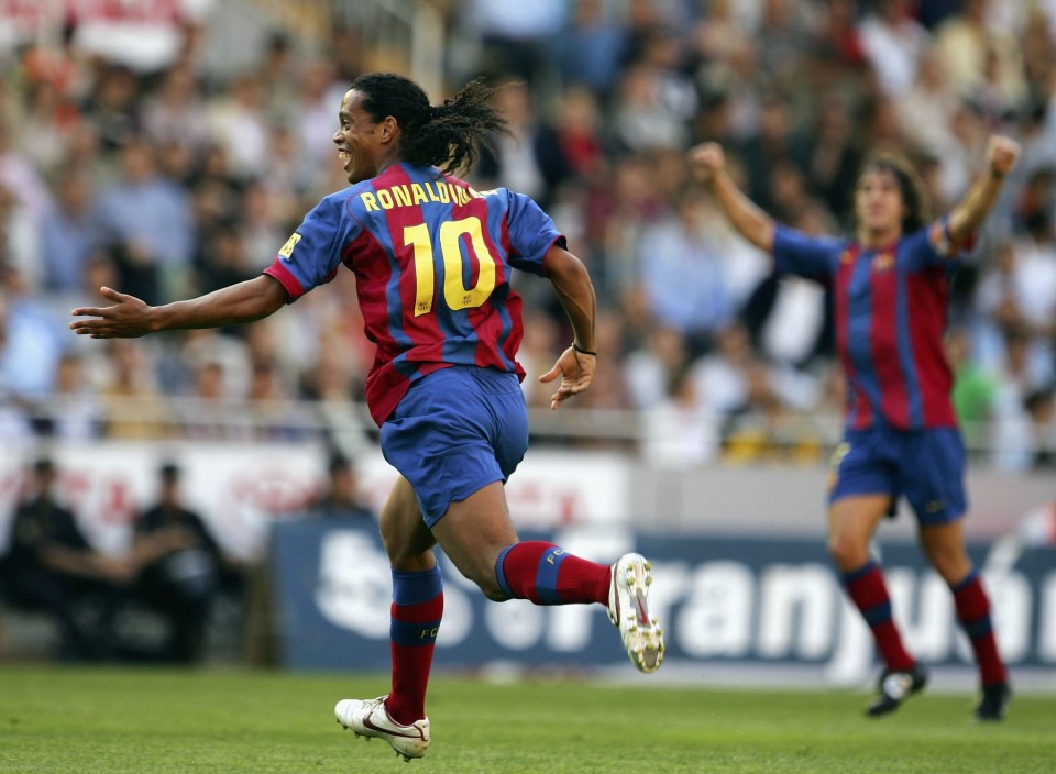 10次,梅西和小罗是欧冠改制后决赛成功过人最多的球员