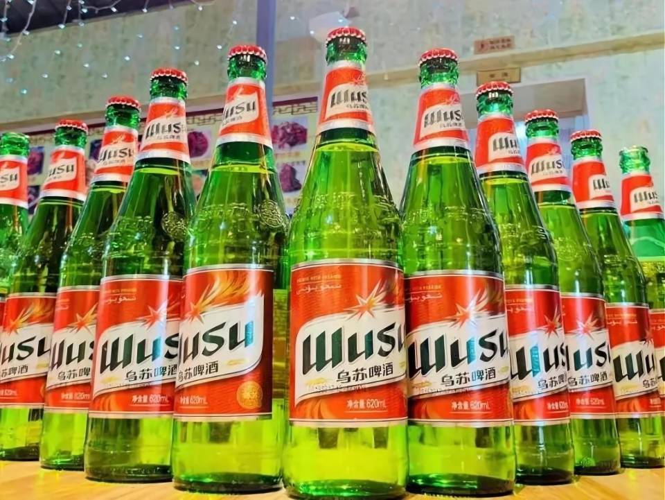 曾爆红的乌苏啤酒,如今为啥不火了?饭店老板:4个原因很现实