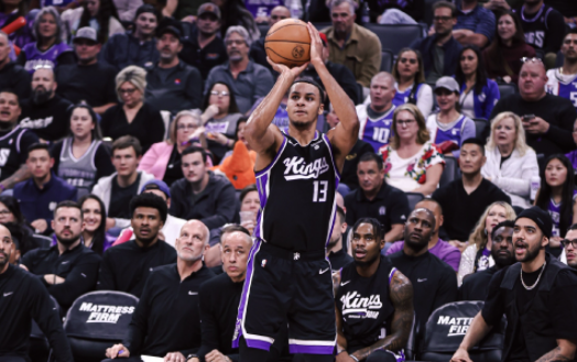 萨博尼斯豪取三双,马克西空砍29分,国王跳出附加赛区