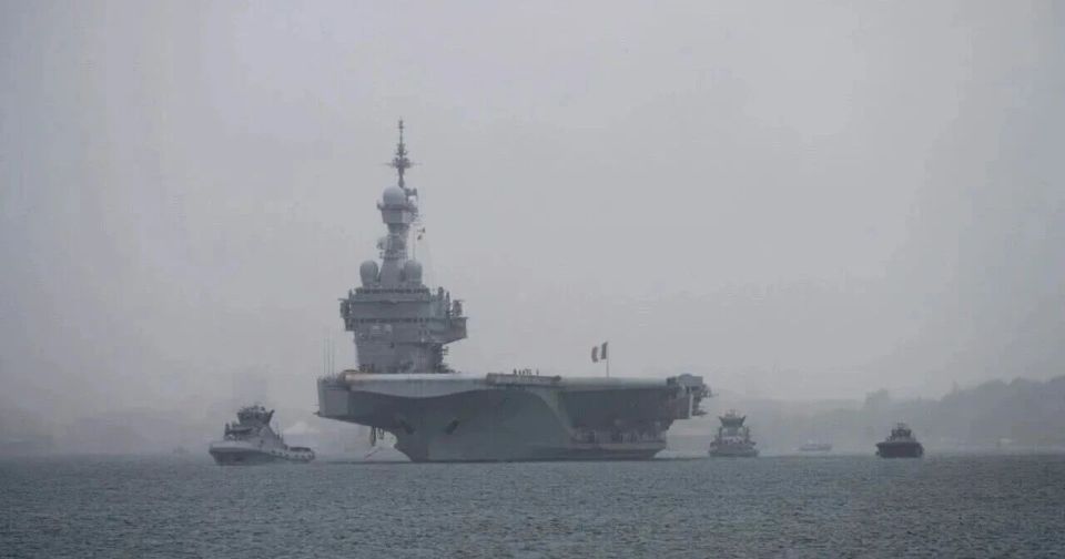 �ػ����գ������˺�ĸʻ���������