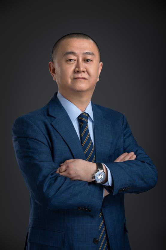 专访visa中国区总裁尹小龙:目前出境游成本仍较高,签证及航班需求有待