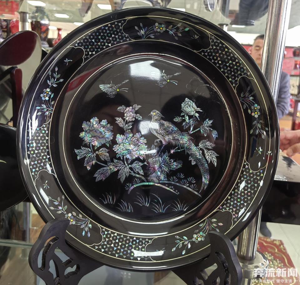 天水古老雕漆技术绽放迷人风采