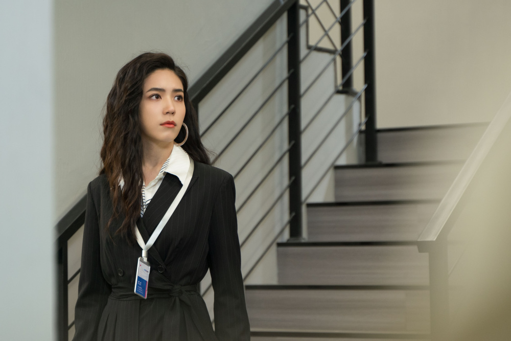 《三分野》夏若妍人气飙升 这样的反差美人你爱了吗-腾讯新闻