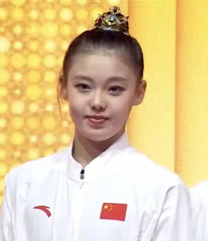 重庆艺术体操小金花入选巴黎奥运会名单_腾讯新闻