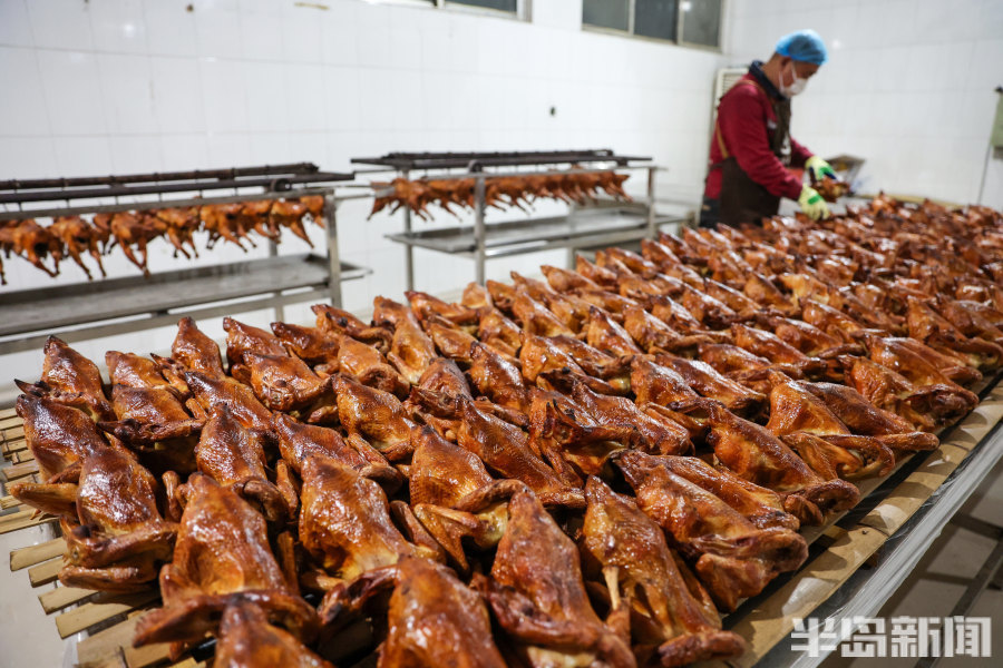 最美个体工商户丨平度腊杆子烤鸡传统手艺烤出红火的日子