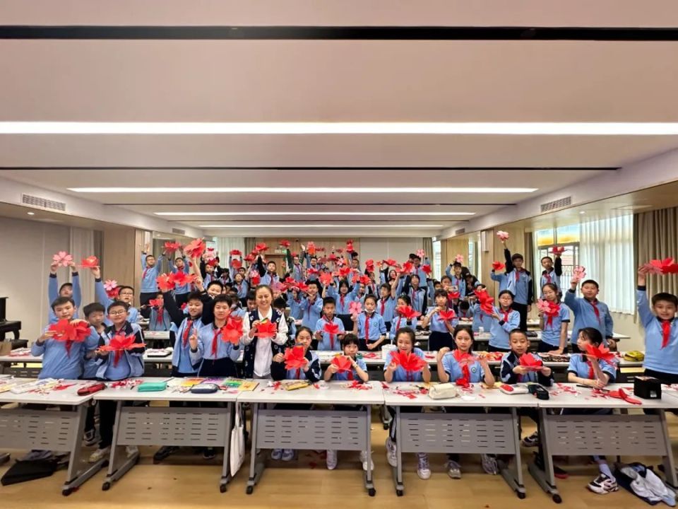 厦门市作协"名家进校园"系列活动走进厦门市园南小学_腾讯新闻