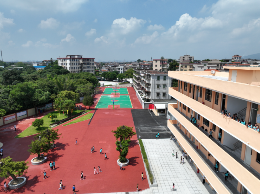 广州增城黄冈小学图片