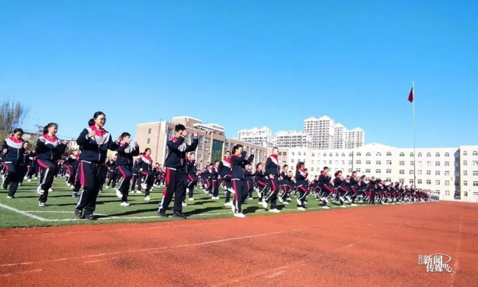 营口实验高级中学图片