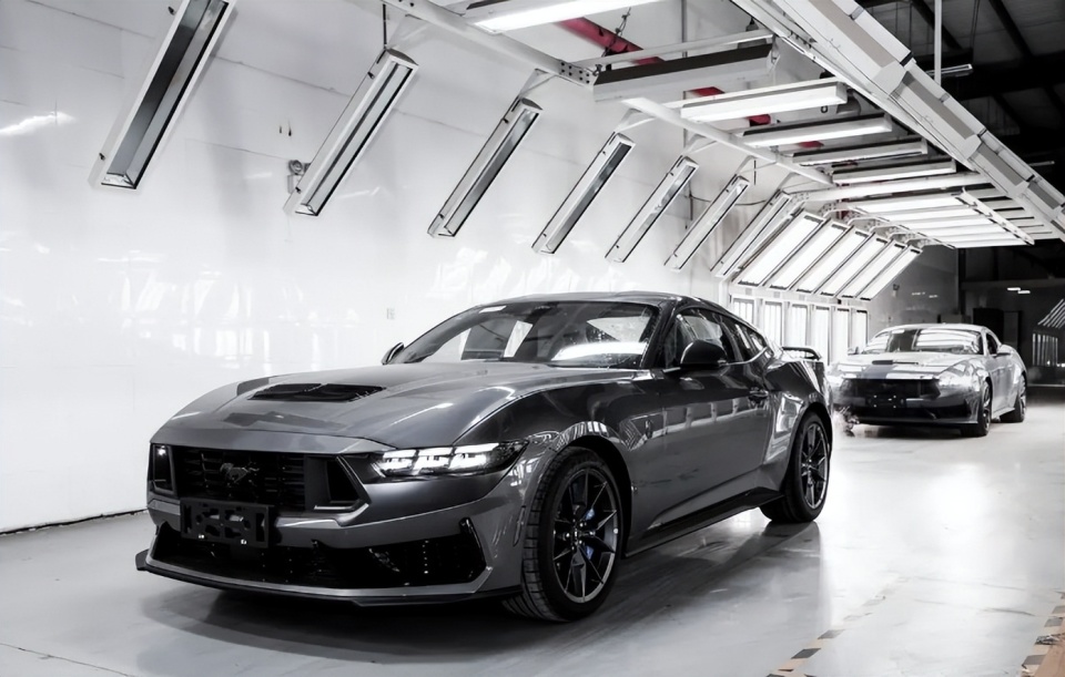 2024款"超级野马"月底开售,售价54.8万,配强化版v8引擎_腾讯新闻