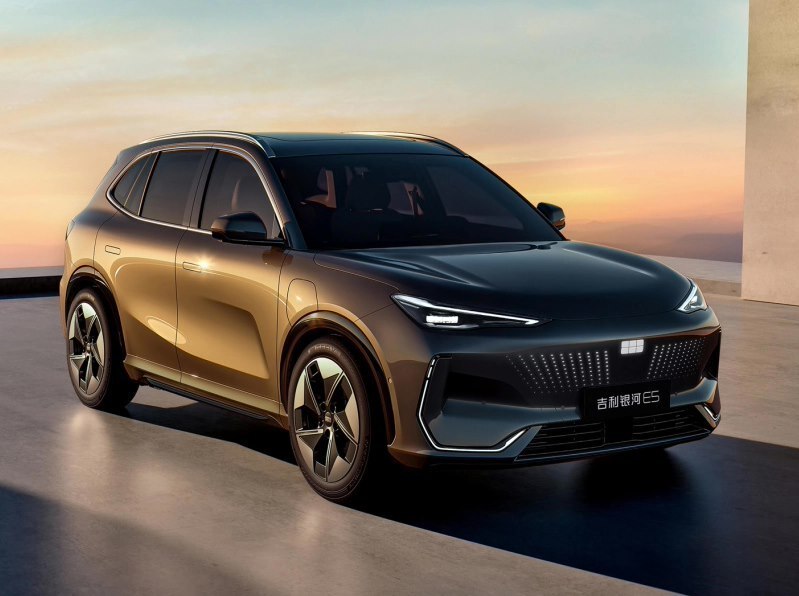 吉利汽车:银河 e5 纯电 suv 上市 20 天交付破万