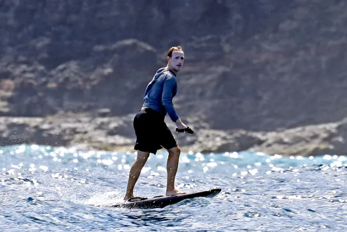 扎克伯格花费2.7亿美元在夏威夷挖"末日堡垒"