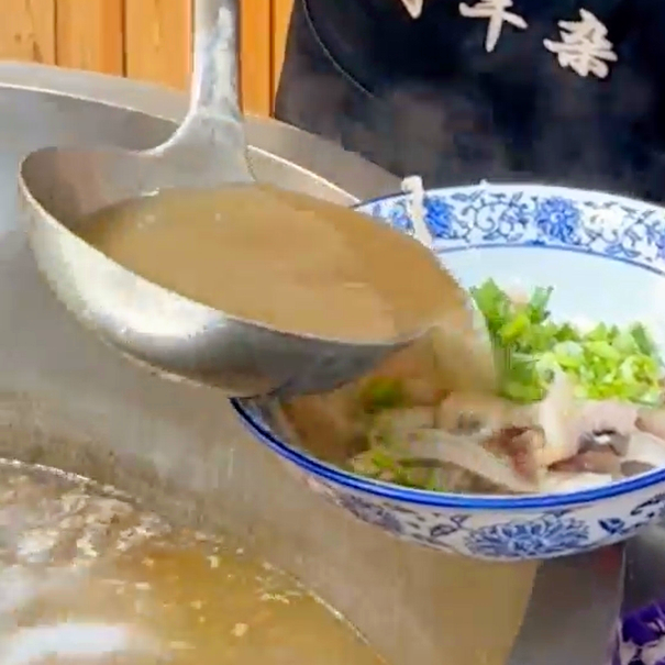 在西宁,你的一日三餐都被这些美食承包了