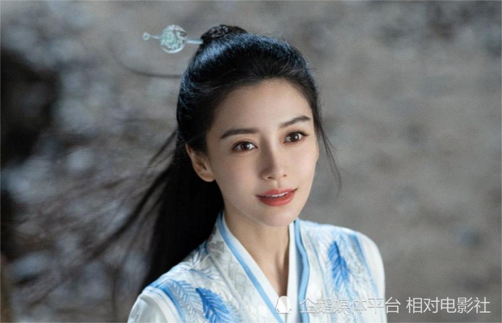 肖战,杨颖新剧同天开播!