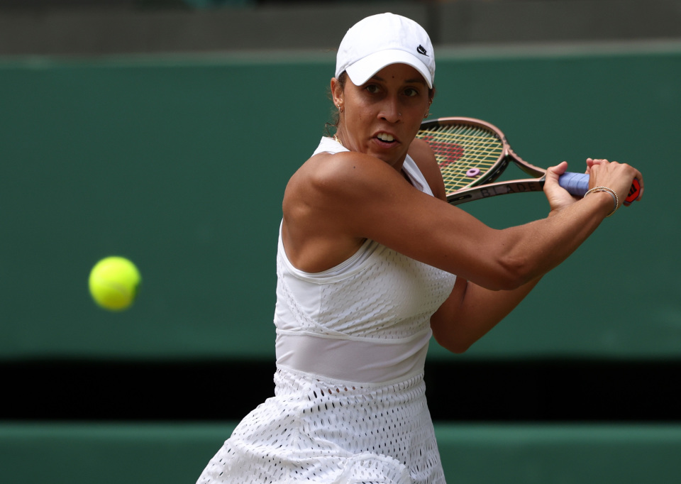 网球温网萨巴伦卡晋级女单半决赛