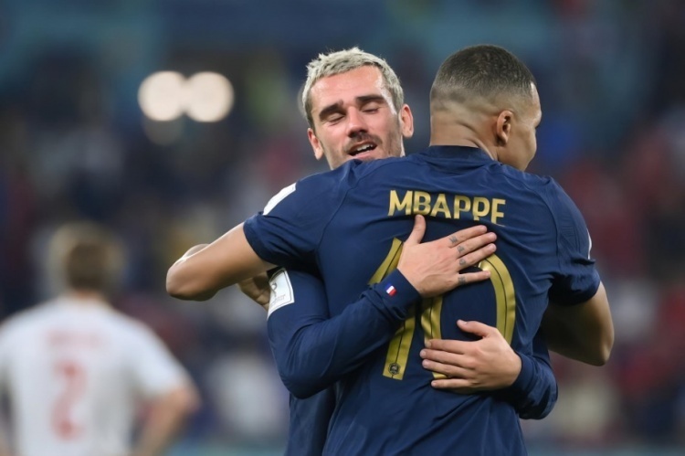 法国欧洲杯巡礼:伤病危机有解药,攻势足球再度来袭