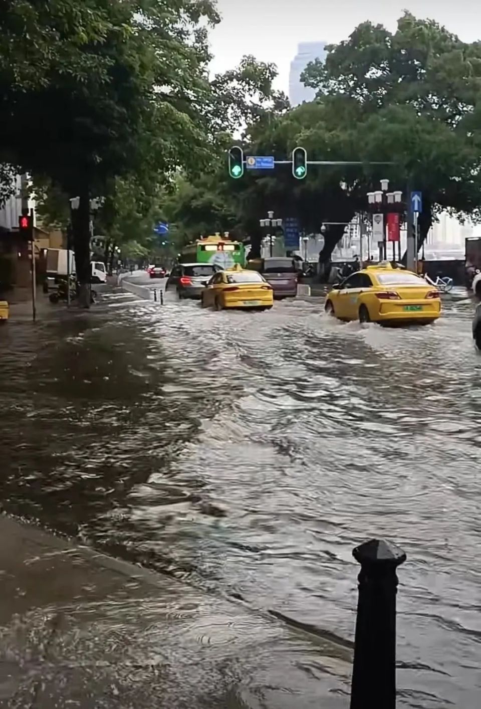 5·7广州特大暴雨图片