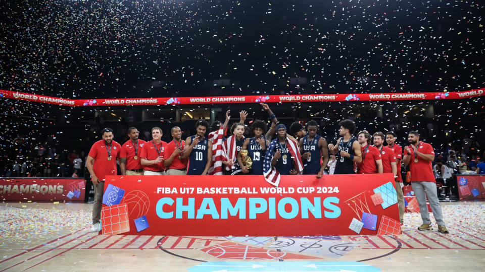 掌握未来美国包揽u17男/女篮世界杯&u18男/女篮美洲杯四冠