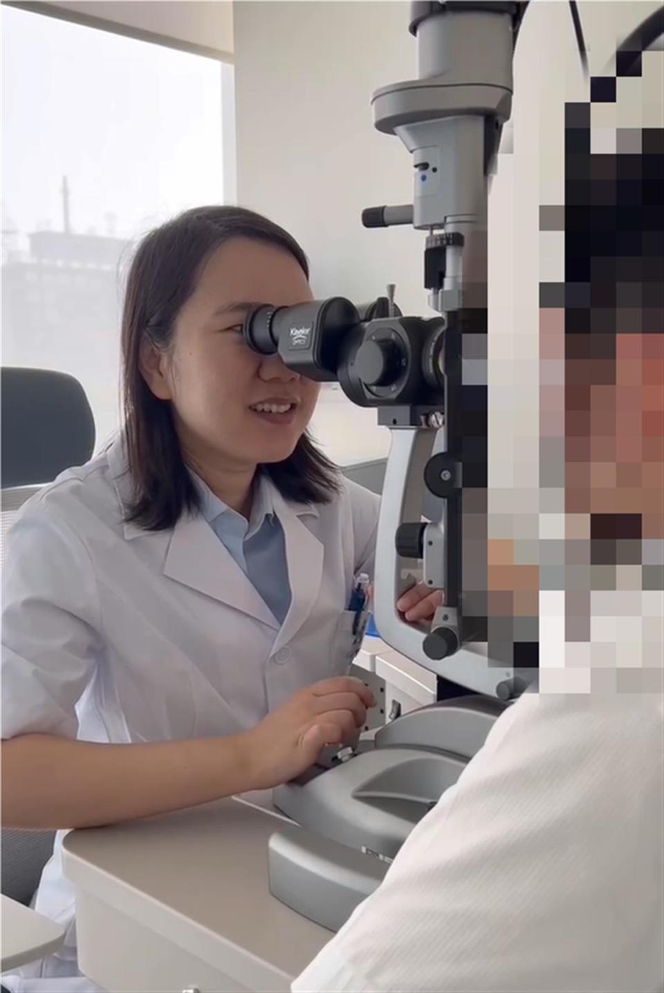 孙重详细检查后表示,赵先生患上了青睫综合征,目前需要通过药物治疗