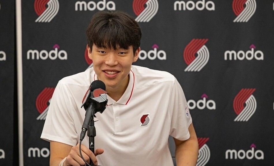 杨瀚森评NBA最佳五人组，不得不说，确实无解