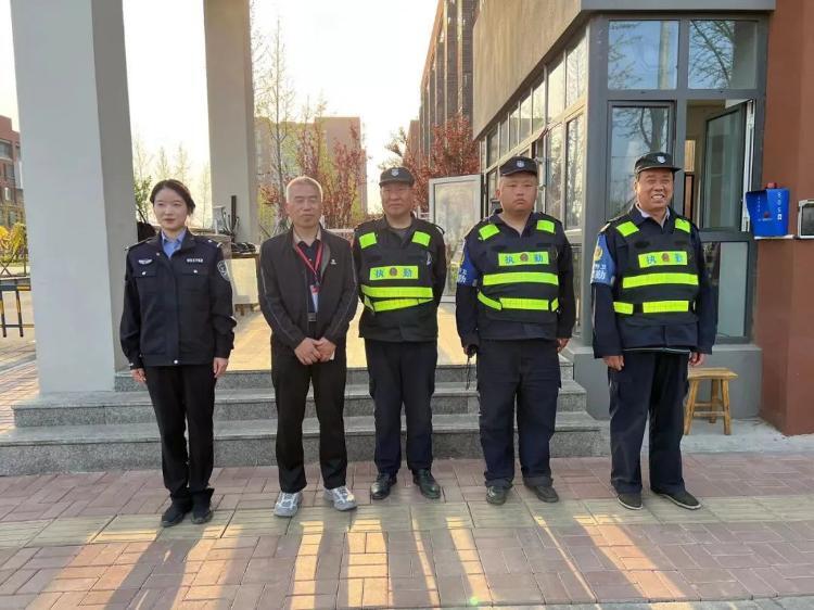 实行"脚板 天网"安全巡查工作机制,落实每日巡查,每周检