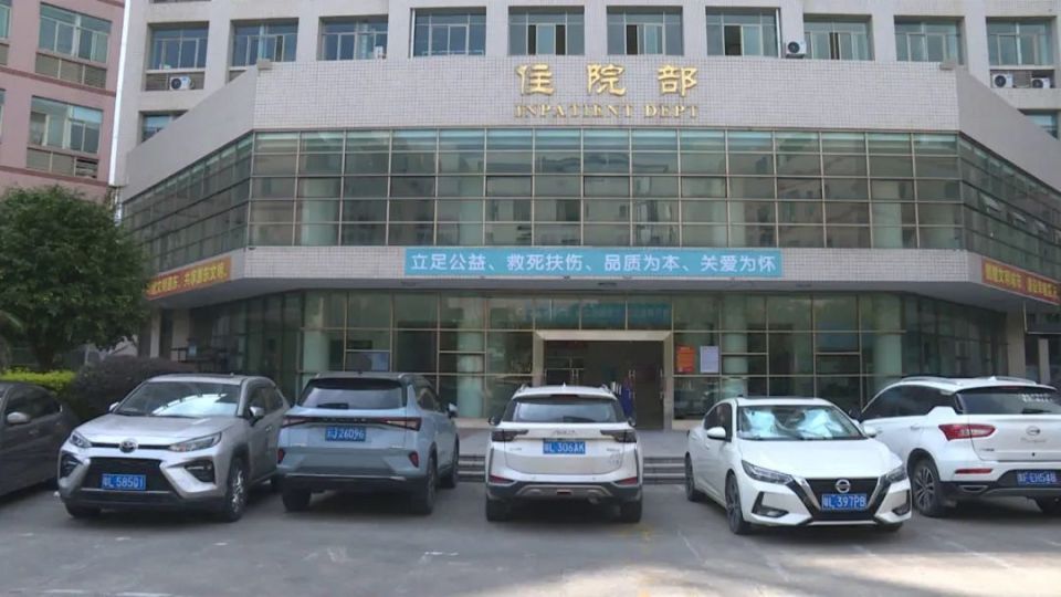 惠东县第二人民医院内科护理集体:用爱心耐心铸就医疗护理新标杆