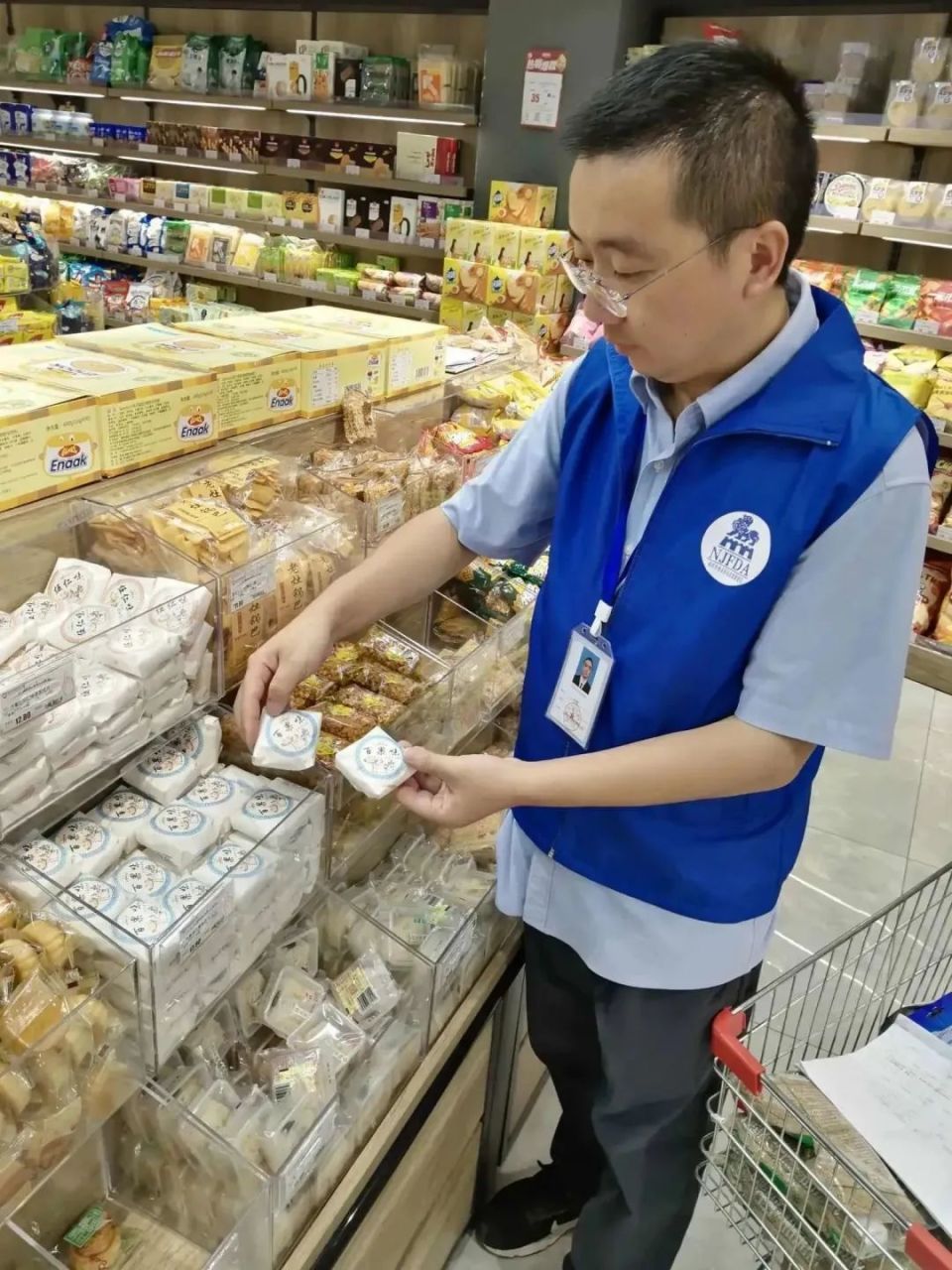 其他节令热销食品抽检情况抽检覆盖桃源村,小苏州,绿柳居,冠生园