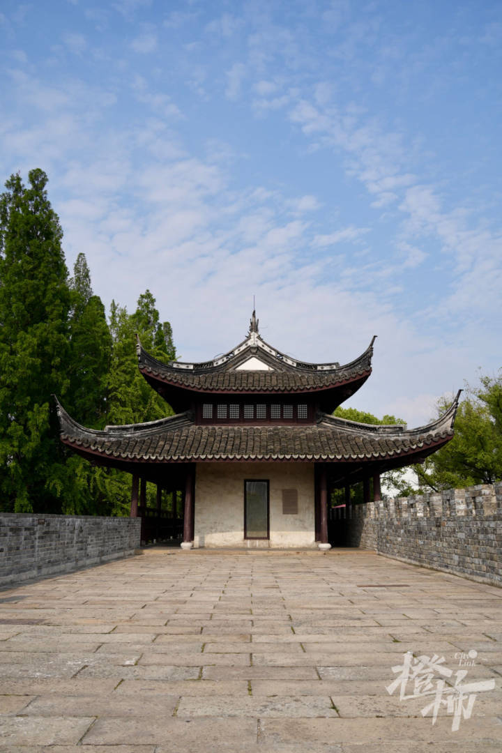 杭州隔壁,断臂维纳狮守卫千年子城,国内罕见的保存完好的衙署遗址