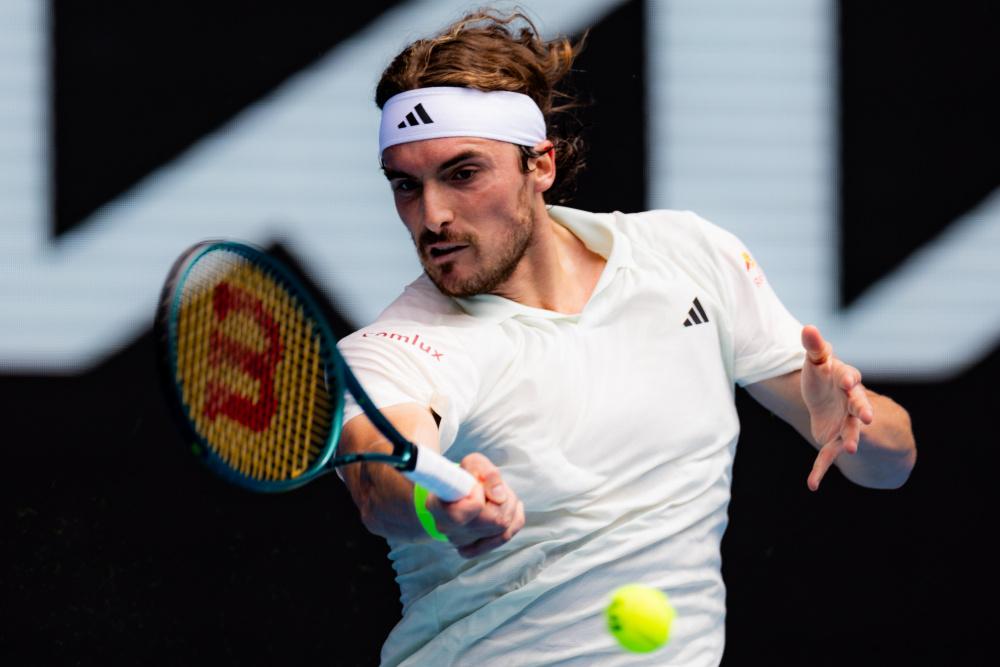 网球——澳网:齐齐帕斯晋级男单第四轮