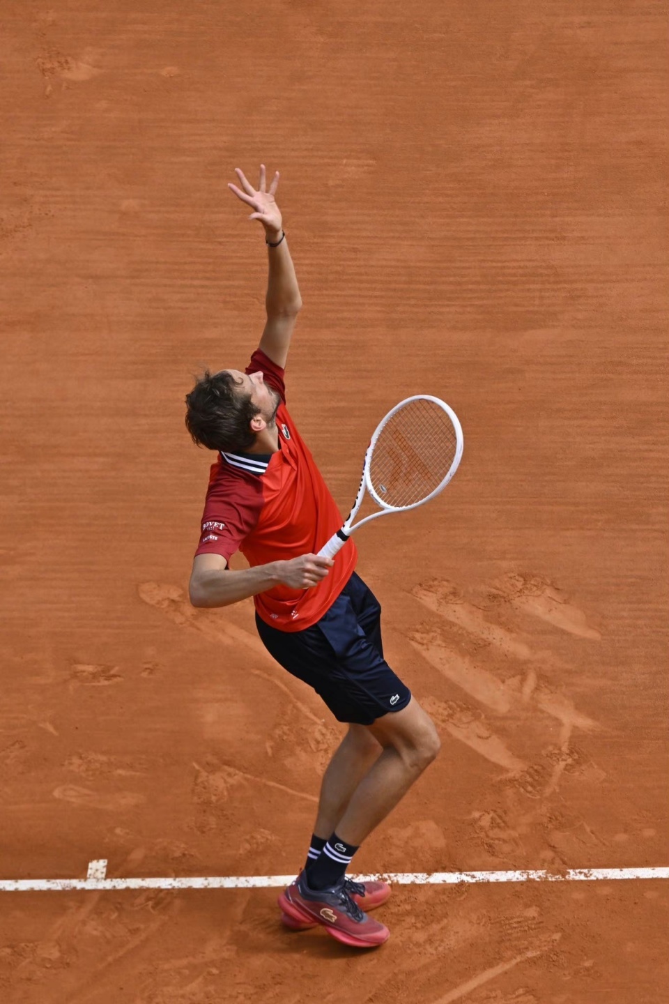 卫冕冠军首秀出局梅总发飙俄罗斯双夫都已走到十字路口