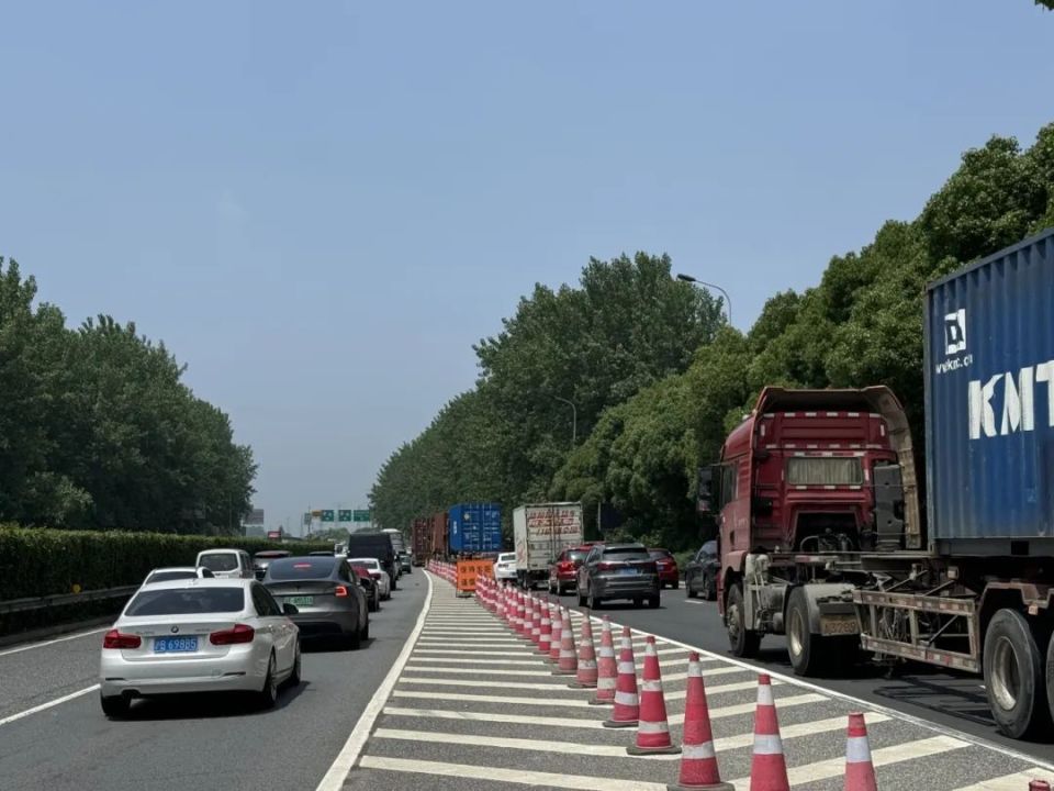 端午首日:青浦g50高速总体平稳,部分路段车流量较大