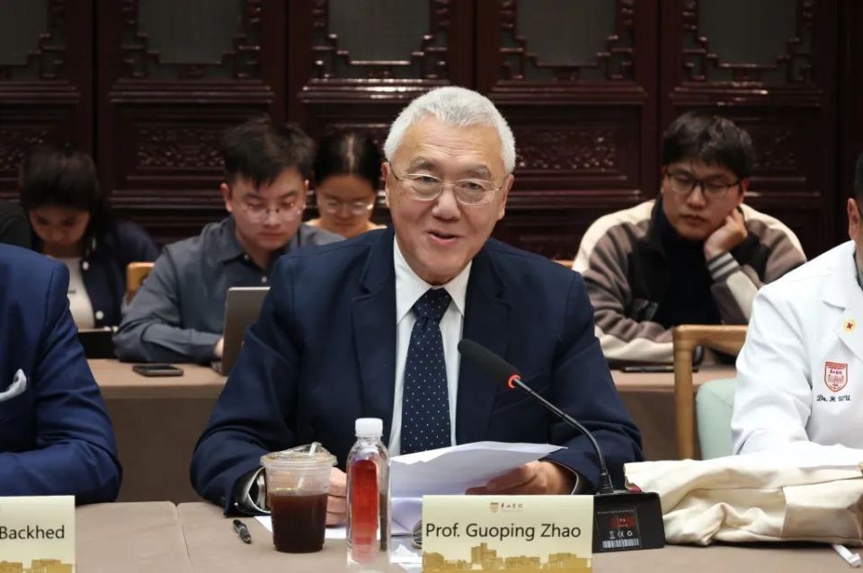 赵国屏院士作为微生物学研究领域的专家对fredrik b01ckhed教授成为