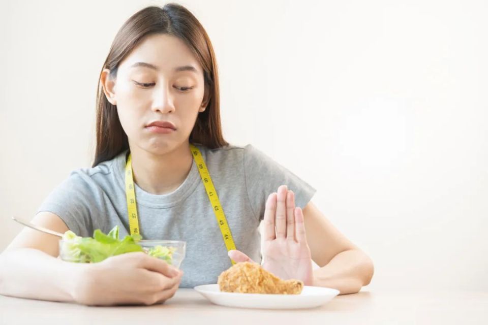 瘦即正义？警惕！节食与厌食一字之差，死亡率却相差 6 倍