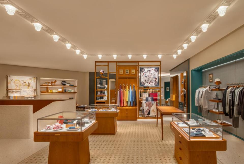 爱马仕亮相北京skp,loro piana 2024春夏度假系列 | 是日美好事物