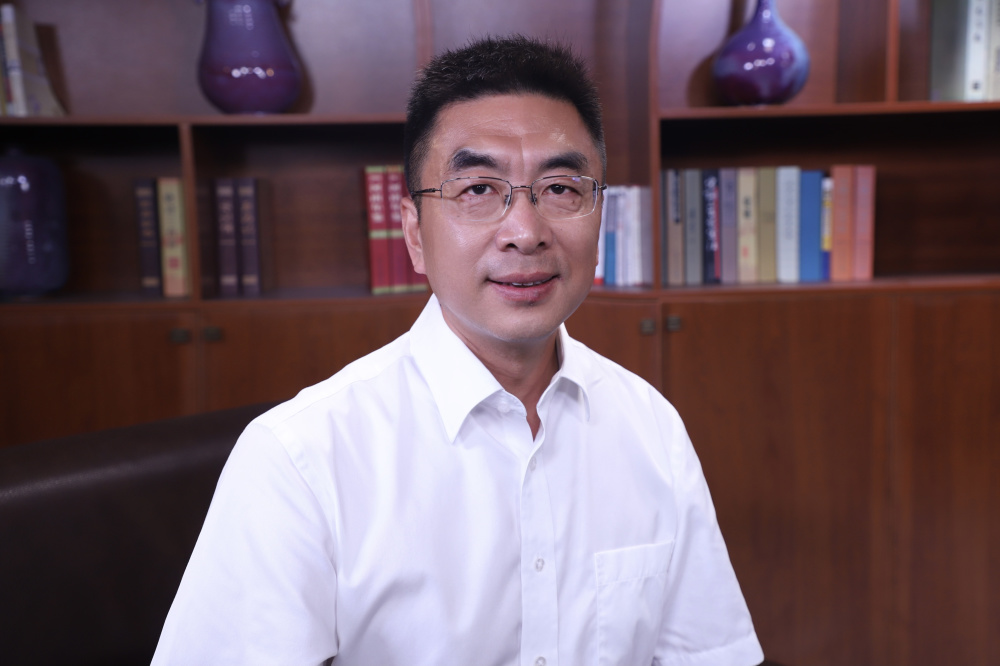 中招面对面丨郑州龙湖一中副校长王森今年计划招收14个班报考志愿求上