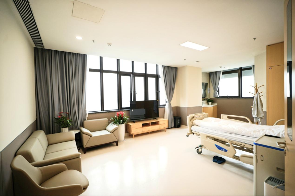 龙华区人民医院新外科楼正式启用_腾讯新闻