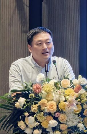 中科院南京地理与湖泊研究所研究员 孙伟无锡城乡规划委员会副主任 兼