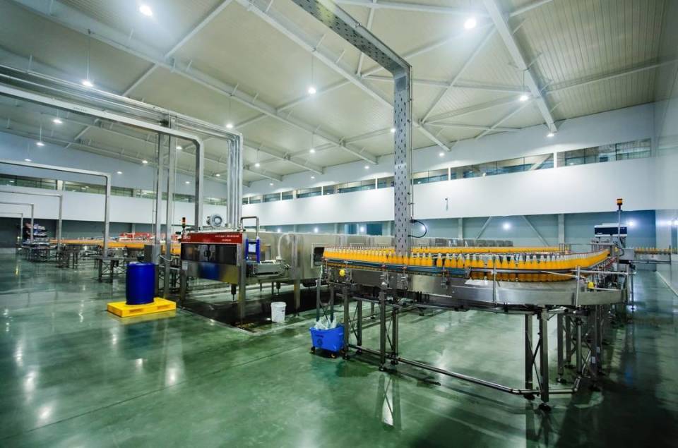 宣布提价,将900毫升百事,七喜,美年达系列产品建议零售价调整至5元/瓶