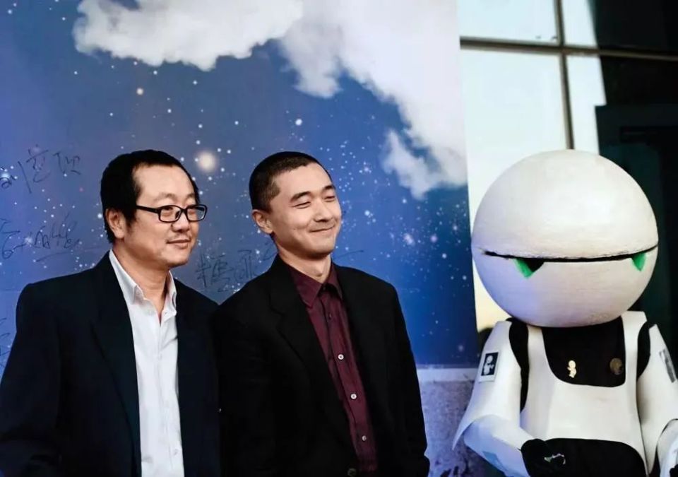 黄暴美剧排行_十大很黄很暴力的限制级美剧!尺度太大放现在都是禁片(2)