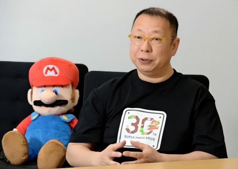 对此《超级马力欧兄弟:惊奇》的制作人手冢卓志解释说:真实不是让人物