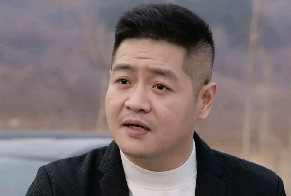 网友撮合赵玉田和刘英现实中谈恋爱,得到暧昧回复:我俩先从拉手试一试